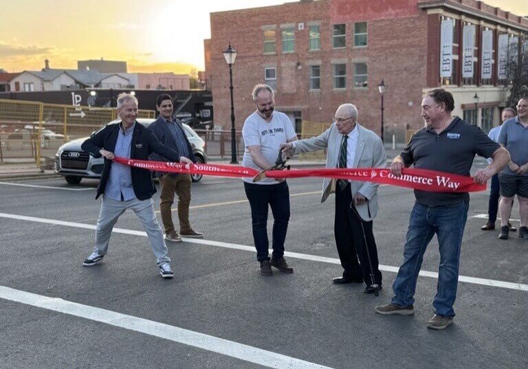 RibbonCutting RibbonCutting