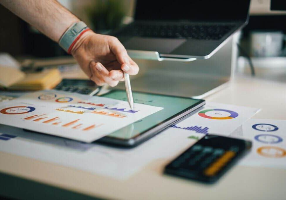 jakub-zerdzicki-ykgLX_CwtDw-unsplash