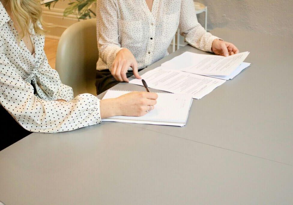 paperwork-business-signing-desk-taxes paperwork-business-signing-desk-taxes